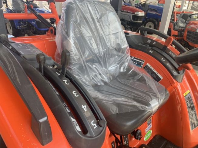 トラクター KT235BMARF5 写真２